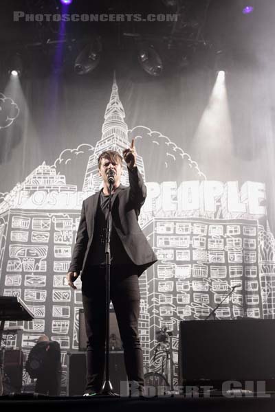 FOSTER THE PEOPLE - 2012-08-26 - SAINT CLOUD - Domaine National - Scene de la Cascade - 